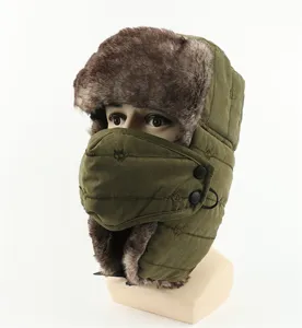 Grüne gefütterte Ushanka Bombermütze mit Gesichtsmaske und Katzenstickerei für den Winter.
