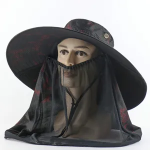 Wide brim camouflage bucket hat with mosquito net face cover, breathable outdoor sun hat.