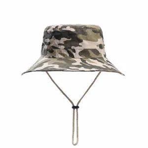 Detailed size chart of the outdoor camouflage bucket hat showing head circumference and brim width.