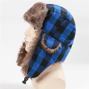Χειμερινό καπέλο ushanka μπλε μαύρο καρό με ζεστή συνθετική γούνα και προστατευτικά αυτιών.