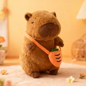 Leuke capybara pluche knuffel met worteltas detailweergave, zachte knuffelpop bureau metgezel.