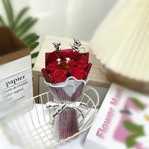 Mini red soap rose bouquet gift box for romantic valentine day and birthday present