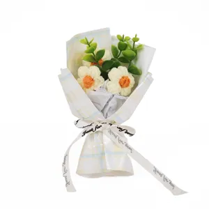 Handmade crochet flower bouquet mini knitted daisy gift for summer vacation party