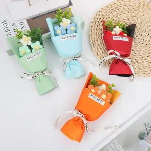 Handmade Knitted Wool Flower Bouquet Miniature Rose Floral Arrangement Gift For Graduation Valentine Party