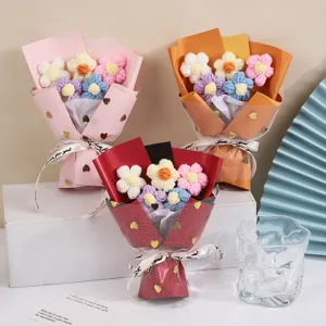 Handcrafted mini knitted flower bouquet gift, romantic crochet daisy for Valentine's Day.