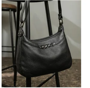 Black pebbled leather shoulder bag casual minimalist hobo handbag for women daily commuting.