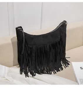 Sac bandoulière vintage noir à franges en suédine sac hobo croisé élégant sac rétro chic