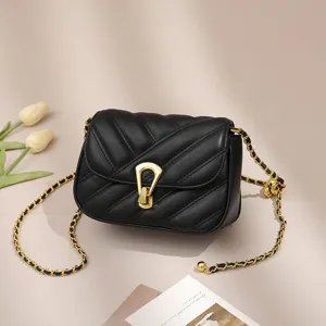Minimalist PU Leather Crossbody Bag For Women Solid Color Quilted Shoulder Bag With Chain Strap And Metal Lock Handbag