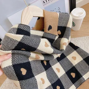 Detail view of the autumn winter heart plaid imitation cashmere scarf showcasing soft warm fabric.