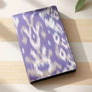 Cuaderno de estilo étnico de Xinjiang con diario de patrón abstracto violeta para viajes y notas.