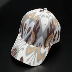 Ethnic print baseball cap for women, stylish curved brim sun hat for outdoor travel summer wear