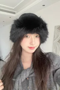Black fluffy faux fur bucket hat for women winter warm fuzzy cossack cap stylish fuzzy hat.