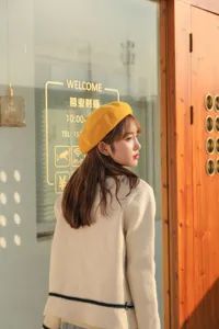 Damen einfarbig Wolle Barette Herbst Winter koreanische Stil warme Modekuerbis Kappe Detail