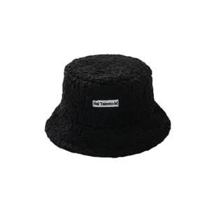 Chapeau bob en fausse fourrure noire pour femme hiver chaud pelucheux avec broderie élégante
