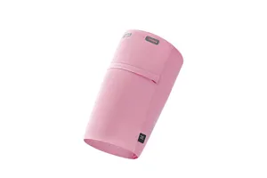 Pink running arm bag detail showing breathable fabric, compact design, and size label for sports.