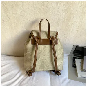 Vintage PU Leder Freizeit Rucksack mit braunen Trägern und Griff, stilvoller Tagesrucksack.