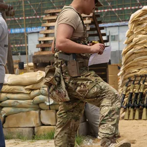 Sac de recyclage tactique pour sport en plein air, grande pochette de taille camouflage.