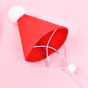 Simpatico cappello di Natale per gatto cane in feltro festa costume copricapo primo piano