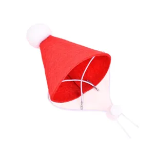 Mini cappello di Natale per animali in feltro rosso con pon pon bianco e cinturino elastico.