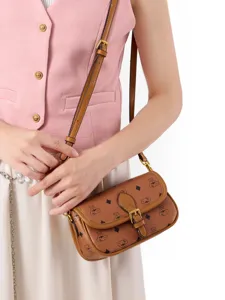 Luxury retro printed women's shoulder bag, stylish flap crossbody bag for daily fashion wear.