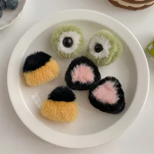 Süße Plüsch Haarspangen Set, flauschige Cartoon Haarnadeln für Frauen und Mädchen Styling.