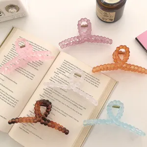 Pince a cheveux mate perle pince requin geometrique elegante accessoires de mode femme