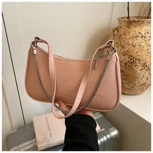 Schicke gewebte Umhängetasche für Damen, stilvolle Baguette Tasche mit Kette Neu.
