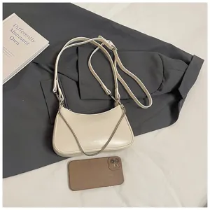 Bolso de hombro minimalista en blanco roto para mujer, diseño hobo de moda con correa de cadena.