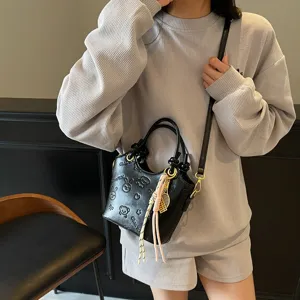 Women stylish black bucket bag retro casual leather crossbody handbag with strap charms new