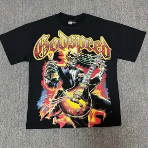 T-shirt noir graphique avec impression de crâne et guitare, style streetwear cool unisexe.