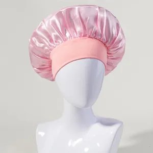 Rosa Satin Haube zum Schlafen und Haarpflege, grosse bequeme Damenkappe fuer die Nachtpflege
