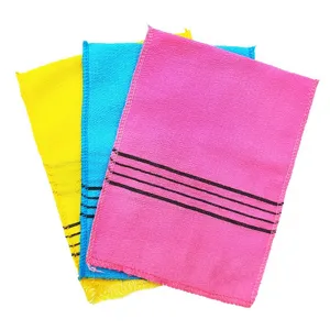 Set di guanti da bagno esfolianti, salviette colorate per la doccia e pulizia profonda 3pz.