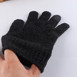 Schwarzer Fünffinger-Peeling-Badehandschuh für die Körperpflege, strapazierfähig.