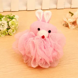 Adorable éponge de douche lapin rose pour enfants, pouf de bain en filet doux et luffa corporel.