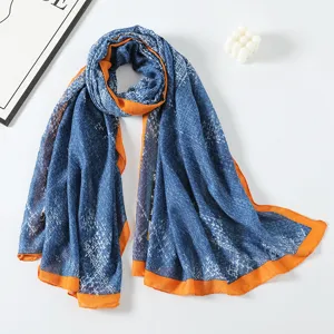 Écharpe Longue de Mode pour Femmes Polyester Imprimé Étoilé Océan Protection Solaire Châle Léger Écharpe de Climatisation