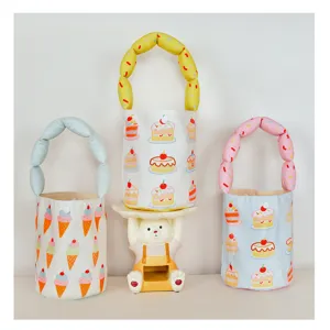 Cute cartoon printed canvas bucket bag with puffy handle, sweet style daily handbag for kids girls.