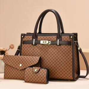 Set de sac à main monogramme marron en 3 pièces avec bandoulière et finitions dorées.