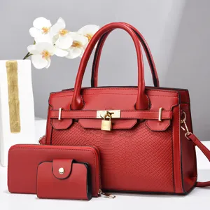 Rotes 3-teiliges Handtaschen-Set für Damen, elegante Henkeltasche mit Geldbörse.