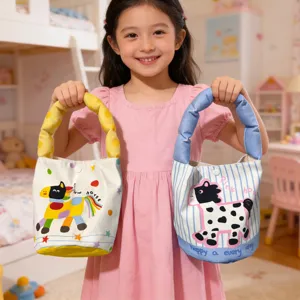 Bolso de lona para niños con asa de peluche y bonito estampado de caballo de dibujos animados