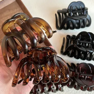 Korean style hair claw clip, chic tortoiseshell and black large hair accessory for women