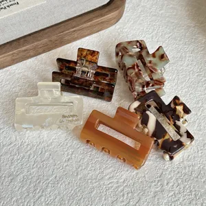 Small acetate hair claw clip set, trendy minimalist hair accessories for women and girls daily styling.