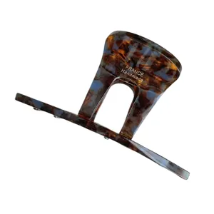French vintage acetate hair claw clip, elegant tortoise shell hair accessories for women.