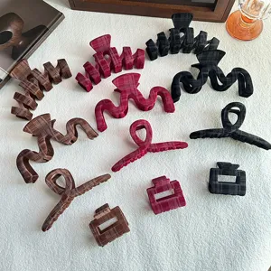 Korean plaid velvet hair claws set, elegant geometric shark clips for women's stylish hair styling.