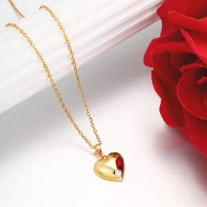 Ciondolo a Cuore in Lega Placcata Oro Senza Catena Gioiello di Moda Minimalista Design Traforato Regalo per Donne