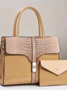Elegante bolso de mano para mujer en piel sintética con cartera a juego para uso diario.