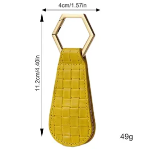 Clip per cappello in pelle intrecciata e ciondolo borsa, supporto elegante per cappello da sole.