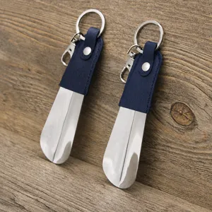 Portable Metal Shoe Horn Keychain Leather Wrapped Short Shoehorn Helper For Seniors Men Women Daily Travel Use