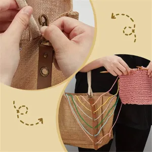 Vue détail de l'organisateur de fil DIY portable avec lanière en cuir et fermoir.