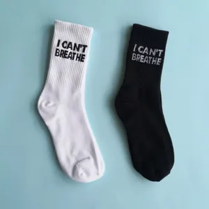 Men's Breathable Cotton Mid-Tube Sports Socks Jacquard Letter Print Casual Athletic Socks For Summer Exercise