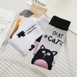 Cute cartoon cat mid tube socks autumn winter fashion funny casual creative long socks for women